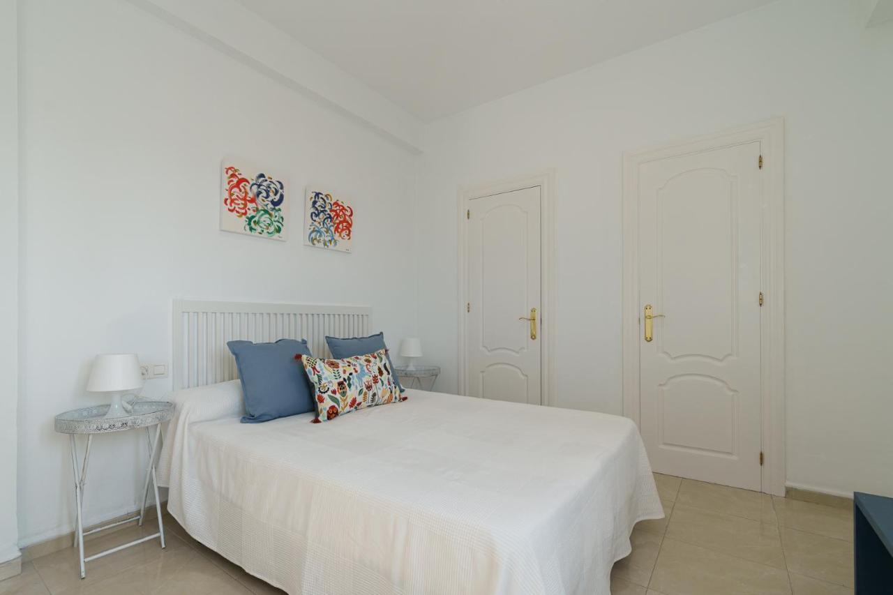 Maisuit Apartment Malaga City Center Exterior foto